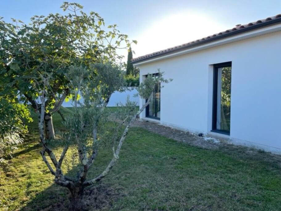 Agreable Maison Individuelle Proche Bordeaux Holiday home Ambares-et-Lagrave