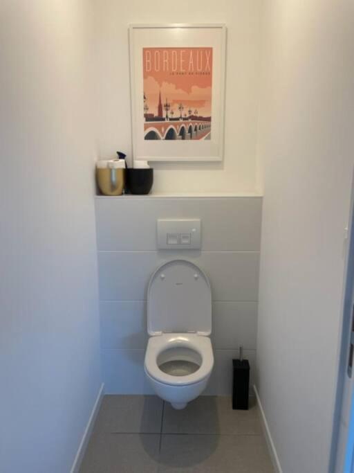 Agreable Maison Individuelle Proche Bordeaux Holiday home Ambares-et-Lagrave