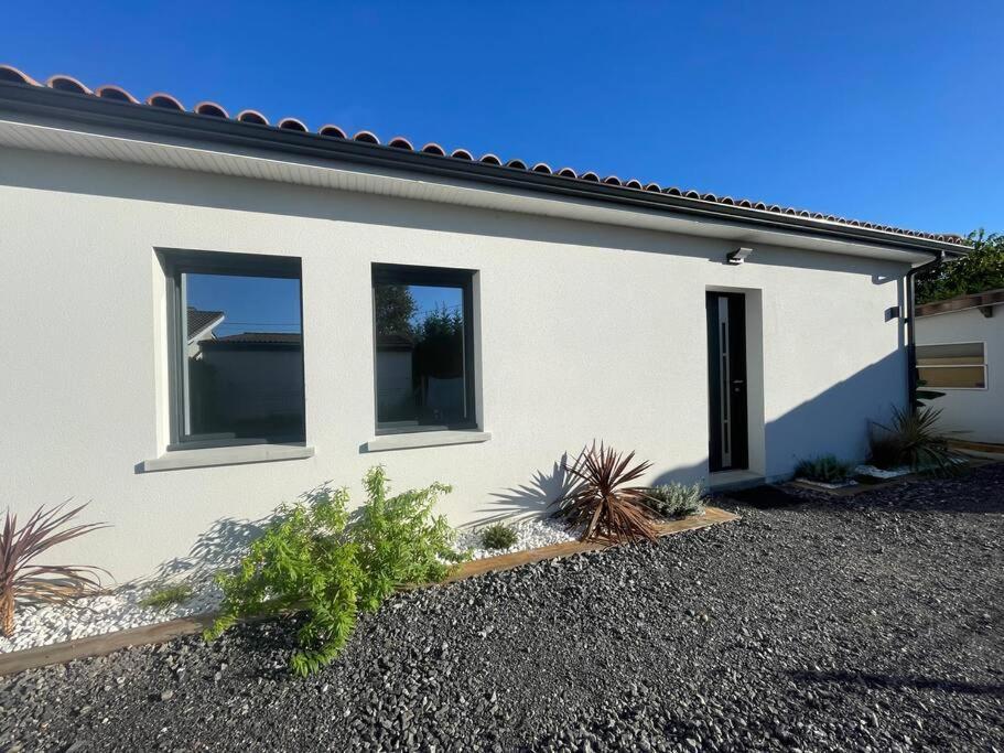 Agreable Maison Individuelle Proche Bordeaux Ambares-et-Lagrave